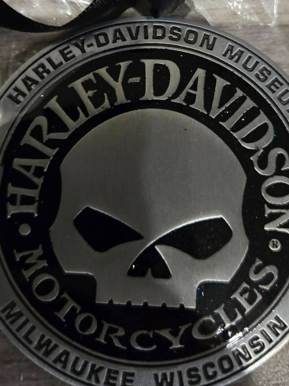 HARLEY DAVIDSON WILLIE G SKULL MEDALLION ORNAMENT GLUE ON HANG ON